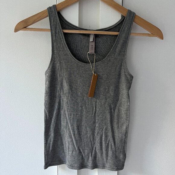 SKIMS Soft Lounge Ribbed Tank Top - Heather Grey - Size M - Picture 1 of 5
